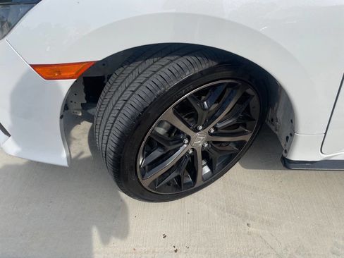 Used 2021 Honda Civic Sport image 29