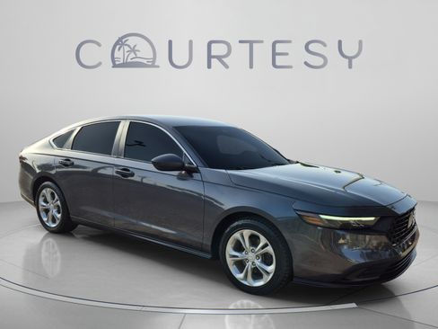 Used 2023 Honda Accord LX image 9