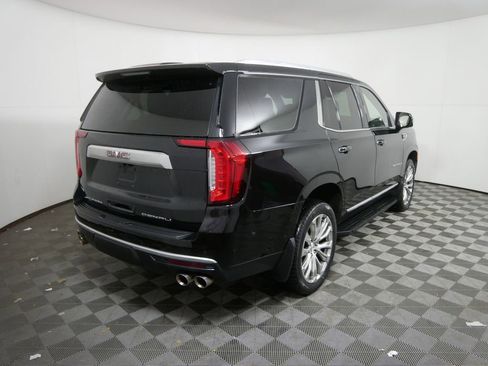 Used 2022 GMC Yukon Denali image 3