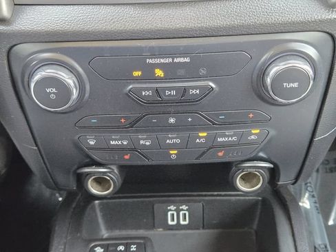 Used 2020 Ford Ranger XLT w/ Equipment Group 302A Luxury AWD/4WD image 19