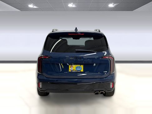Used 2025 Kia Telluride EX X-Line AWD/4WD image 8