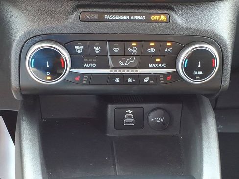 Used 2024 Ford Escape Active AWD/4WD image 16