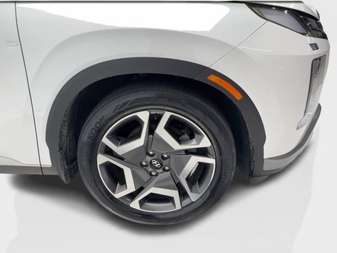 Used 2024 Hyundai Palisade Limited FWD image 13