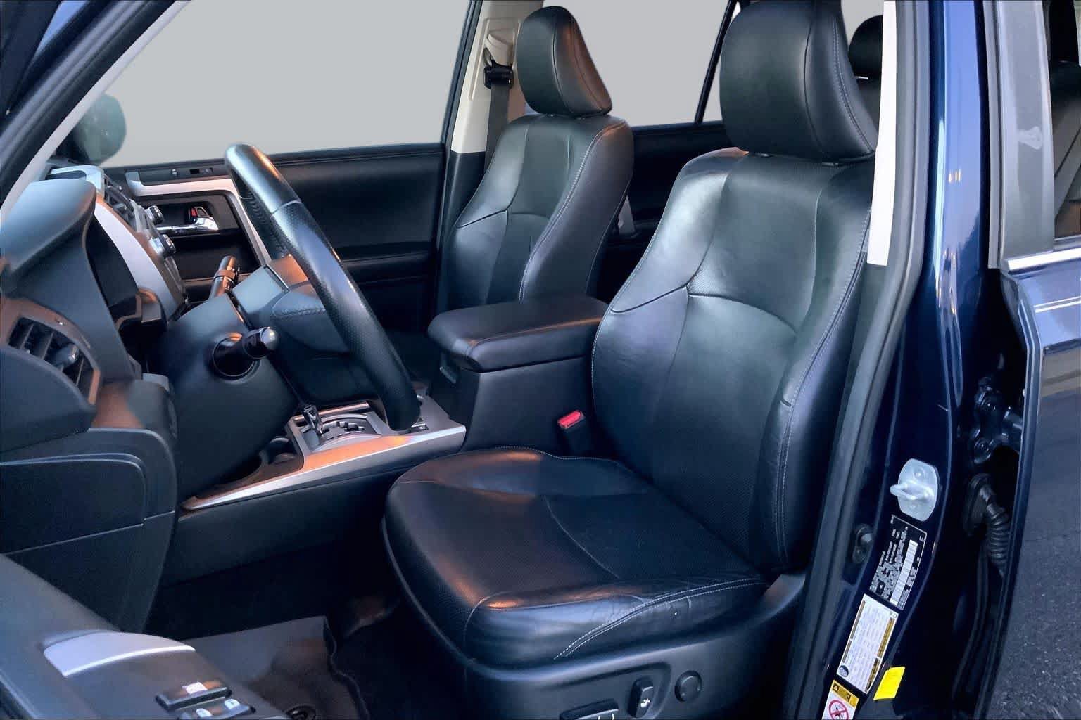 Used 2015 Toyota 4Runner Limited RWD image 7