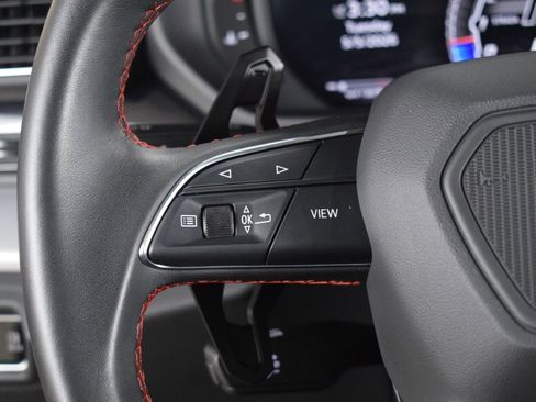Used 2019 Lamborghini Urus AWD/4WD image 27