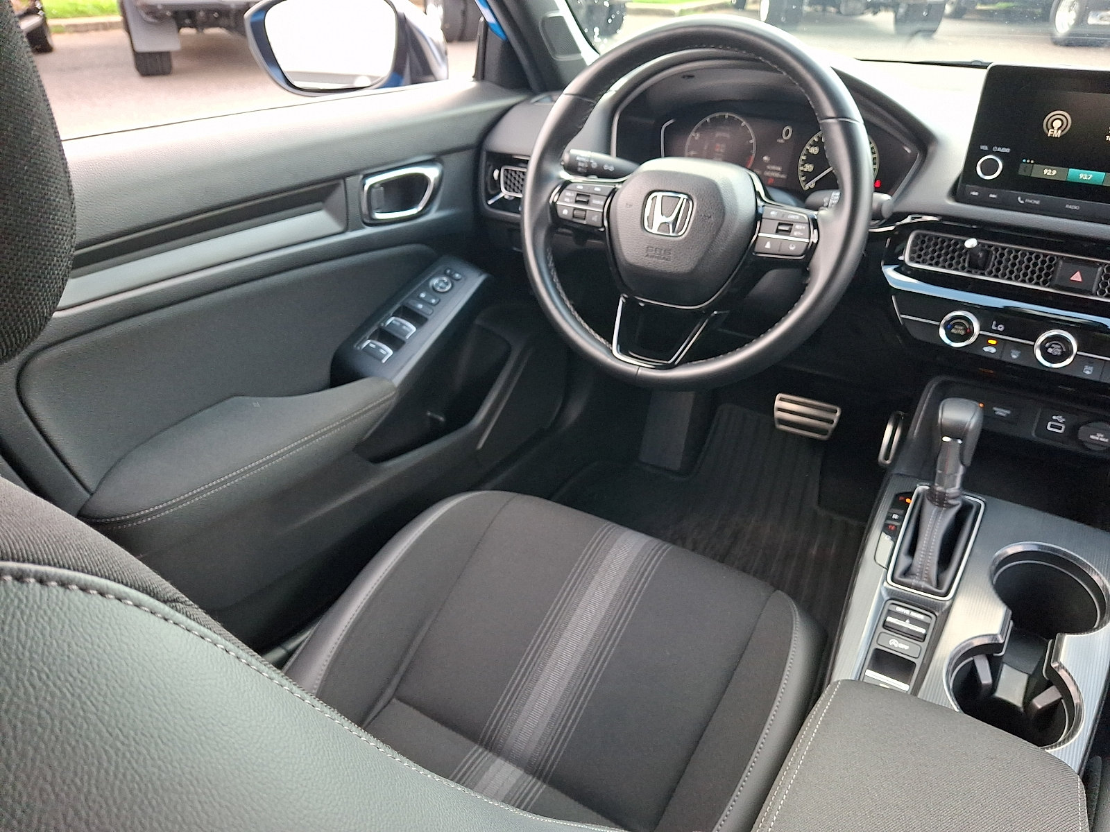 Used 2024 Honda Civic Sport image 13