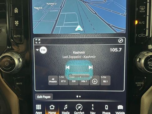 Used 2024 RAM 3500 Laramie image 27