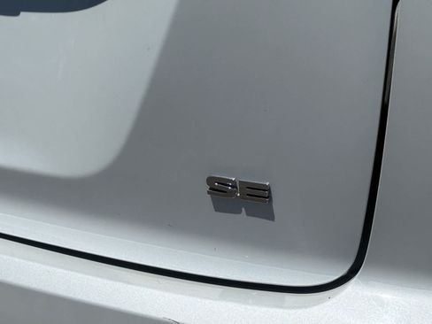 Used 2025 Mitsubishi Eclipse Cross SE AWD/4WD image 9