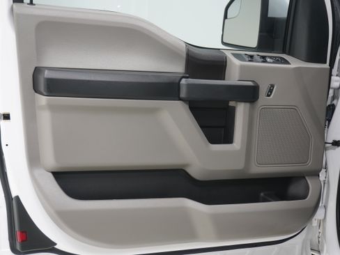 Used 2019 Ford F150 XL w/ Equipment Group 101A Mid AWD/4WD image 15