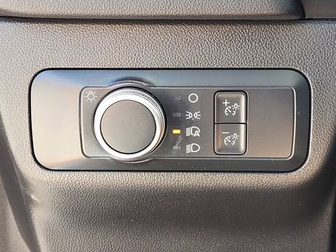 Used 2022 Ford Escape S FWD image 9