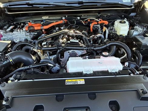 Used 2025 Toyota Tacoma TRD Off-Road image 14