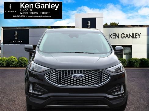 Used 2024 Ford Edge SEL w/ Convenience Package AWD/4WD image 2