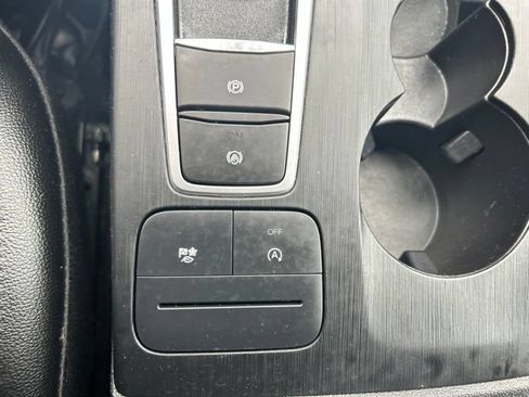 Used 2022 Ford Escape SEL AWD/4WD image 20