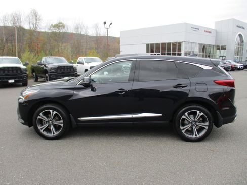 Used 2023 Acura RDX AWD w/ Advance Package image 8