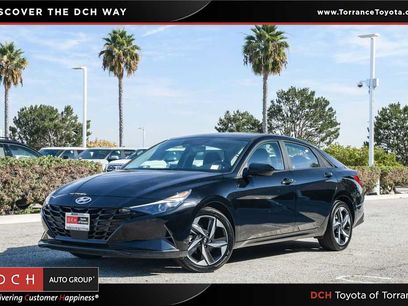 Used 2023 Hyundai Elantra SEL w/ Convenience Package