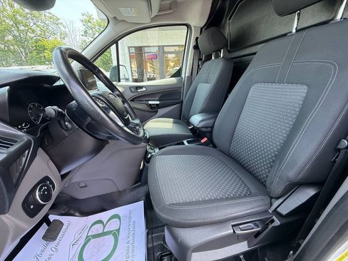 Used 2019 Ford Transit Connect XLT FWD image 14