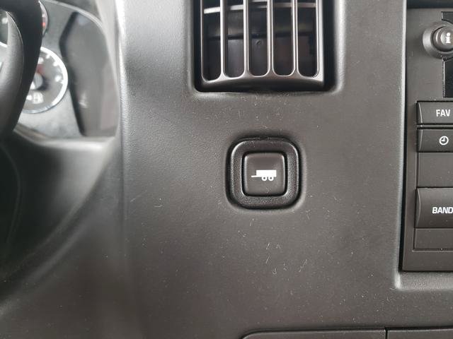 Used 2017 Chevrolet Express 3500 LS RWD image 22