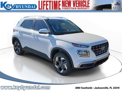 New 2025 Hyundai Venue SEL