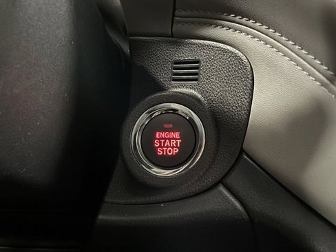 Used 2022 Subaru Outback Limited image 20