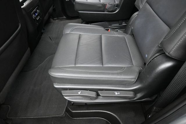 Used 2023 Chevrolet Tahoe LT w/ Luxury Package AWD/4WD image 24