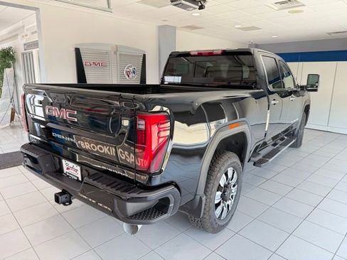 Used 2025 GMC Sierra 2500 Denali w/ Denali Reserve Package image 6