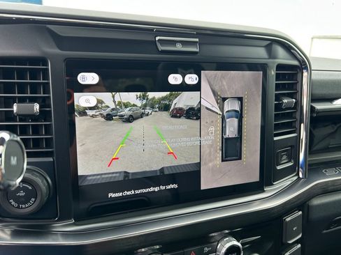 New 2026 Ford F250 Lariat w/ Black Appearance Package AWD/4WD image 12