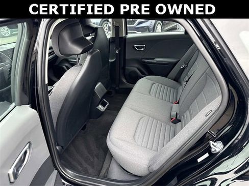 Used 2025 Kia K4 EX image 16