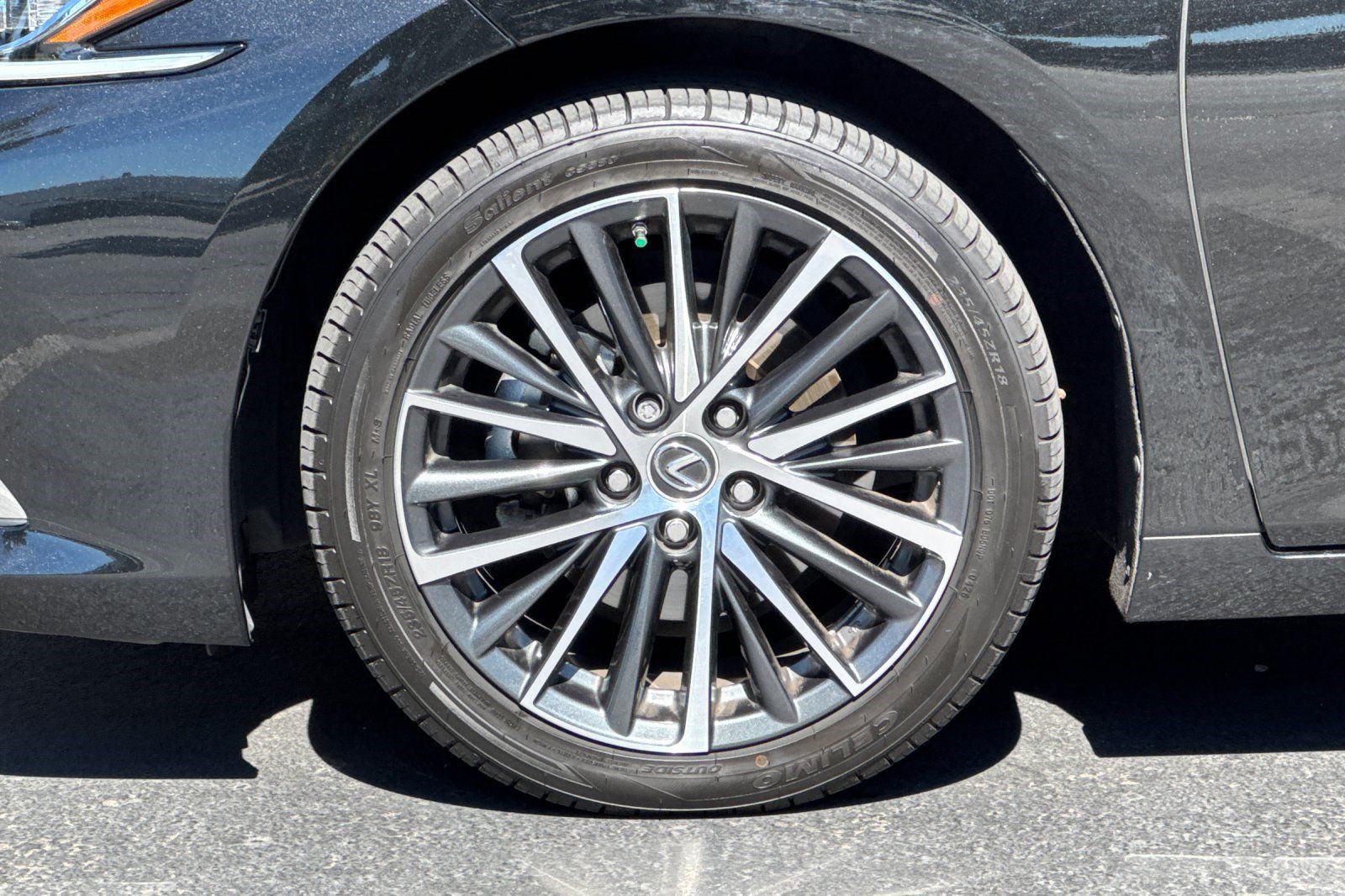 Certified 2023 Lexus ES 300h w/ Premium Package FWD image 36