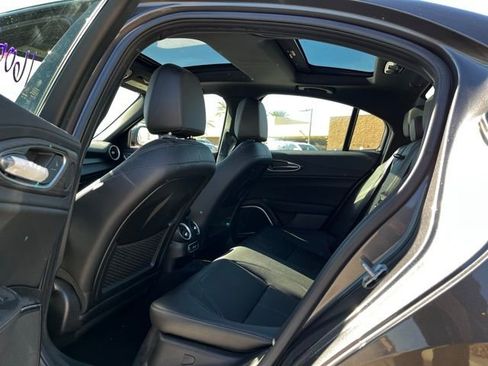 Used 2023 Alfa Romeo Giulia Ti image 13