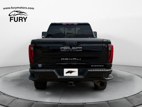 Used 2024 GMC Sierra 3500 Denali Ultimate AWD/4WD image 4