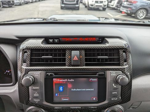 Used 2012 Toyota 4Runner Trail AWD/4WD image 17