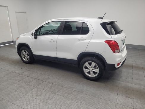 Used 2022 Chevrolet Trax LS w/ Tint and Cruise Package AWD/4WD image 3