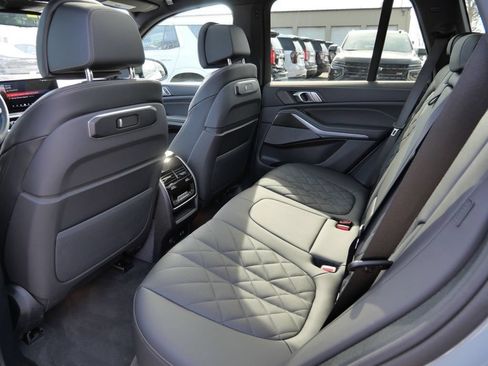 Used 2026 BMW X5 M60i AWD/4WD image 35