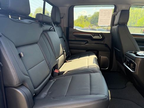 Used 2024 GMC Sierra 1500 Denali w/ Technology Package AWD/4WD image 25