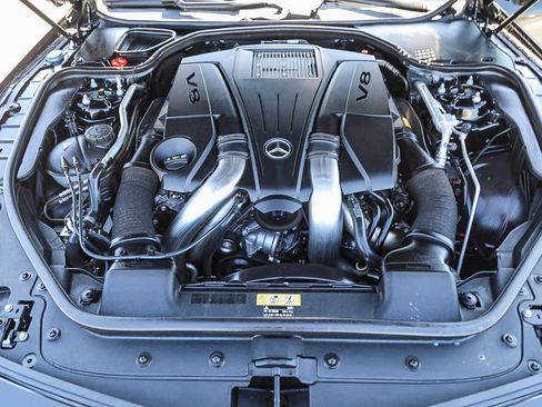 Used 2013 Mercedes-Benz SL 550 image 26