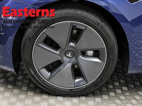 Used 2023 Tesla Model 3 Standard Range RWD image 26