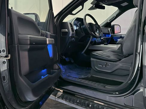 Used 2015 Ford F150 Lariat w/ Equipment Group 502A Luxury AWD/4WD image 17