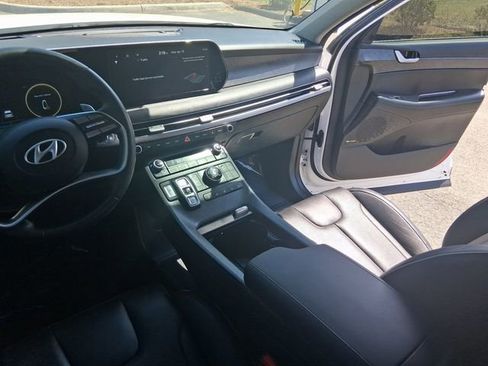 Used 2024 Hyundai Palisade Limited AWD/4WD image 25