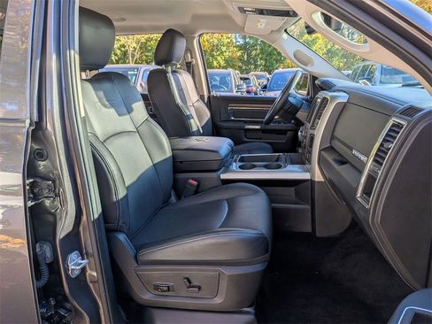 Used 2016 RAM 1500 Laramie w/ Convenience Group image 29