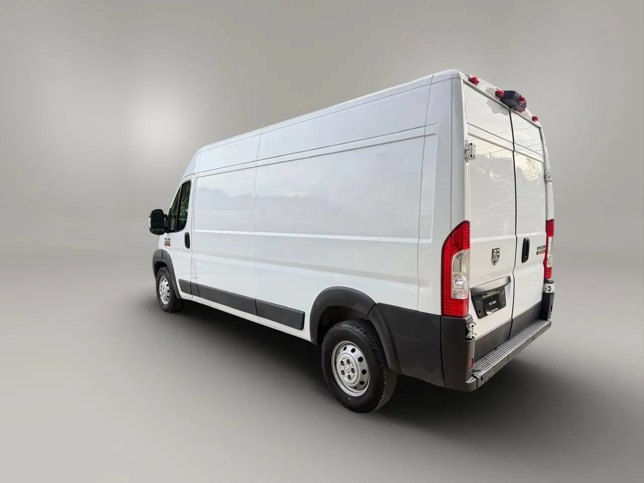 Used 2021 RAM ProMaster 2500 w/ Interior LED Lighting Group FWD image 9