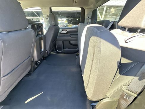 Used 2025 Chevrolet Silverado 1500 LT image 27