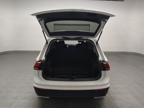 Used 2020 Volkswagen Tiguan S FWD image 29