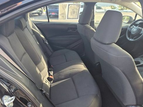 Used 2024 Toyota Corolla LE FWD image 7