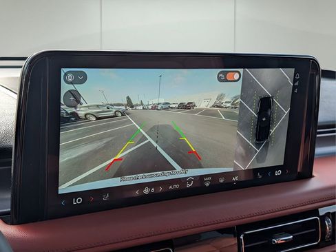 Used 2025 Lincoln Aviator Reserve w/ Equipment Group 201A image 27