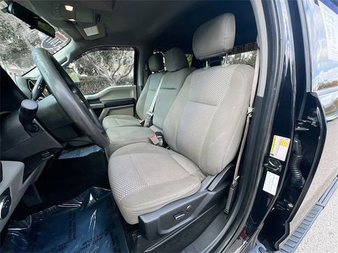 Used 2017 Ford F350 XLT w/ XLT Premium Package image 9