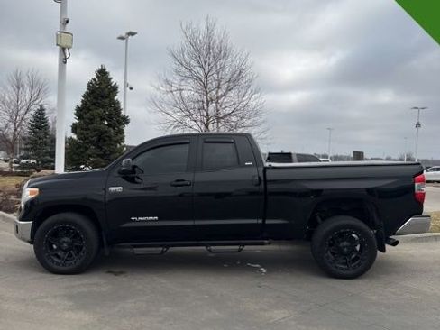 Used 2014 Toyota Tundra SR5 w/ SR5 Upgrade Package image 7