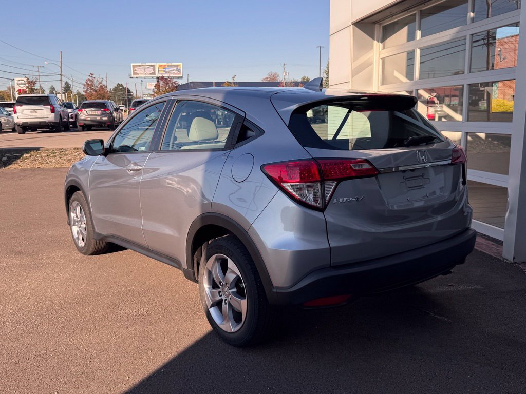 Used 2020 Honda HR-V LX image 3
