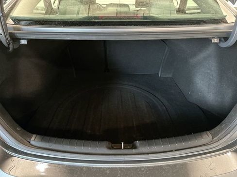 Used 2017 Hyundai Elantra SE FWD image 20