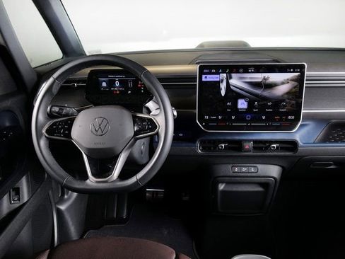 Used 2025 Volkswagen ID. Buzz Pro S Plus AWD/4WD image 13