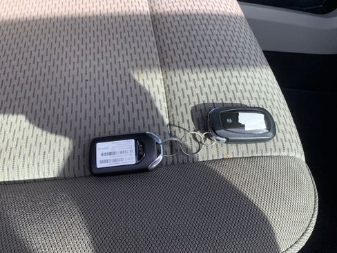 Used 2019 Ford F250 XLT w/ XLT Premium Package image 29